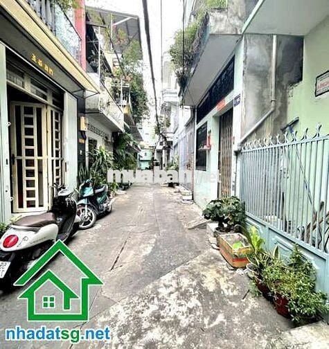 4 TẦNG - DT: 31M² – HẺM THÔNG THOÁNG – XE HƠI ĐỖ SÁT NHÀ - 4PN, 3WC