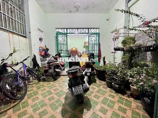 HÀNG HIẾM 5X25 NGAY TÔ KÍ- NGUYỄN VĂN QUÁ HẺM XE HƠI VỊ TRÍ ĐẸP