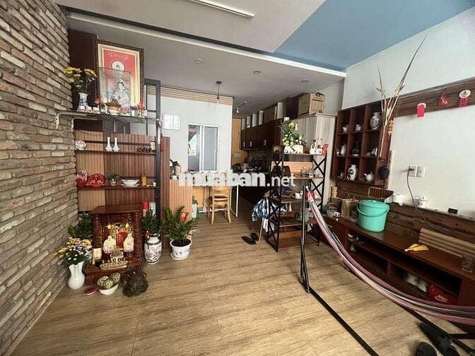Bán nhanh căn hộ cư xá Nguyễn Đình Chiểu SHR_ 40m2 tầng 2 _2,7 tỉ