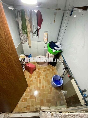 Nhà nhỏ nguyên căn đường Nguyễn Xí P26 Quận BT cho thuê