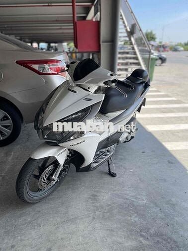 Honda blade