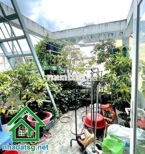 4 TẦNG - DT: 31M² – HẺM THÔNG THOÁNG – XE HƠI ĐỖ SÁT NHÀ - 4PN, 3WC