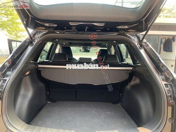 Toyota Corolla Cross 1.8V 2021 - 690 Triệu