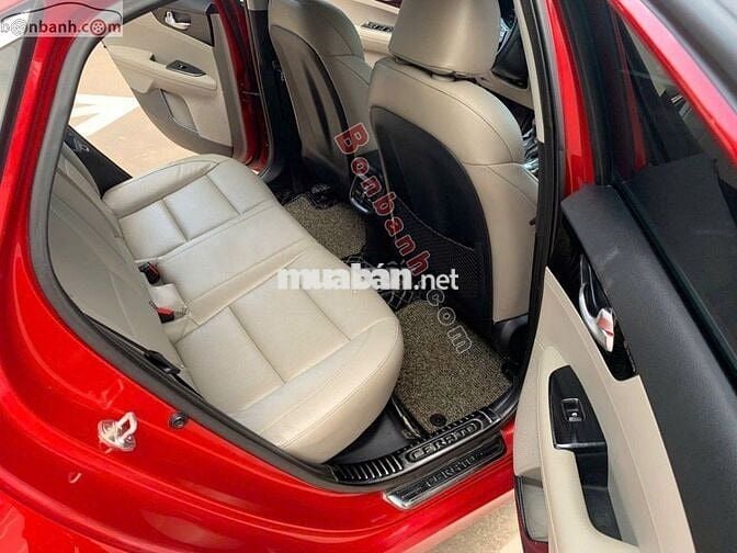 Kia Cerato 1.6 AT Luxury 2019 - 425 Triệu