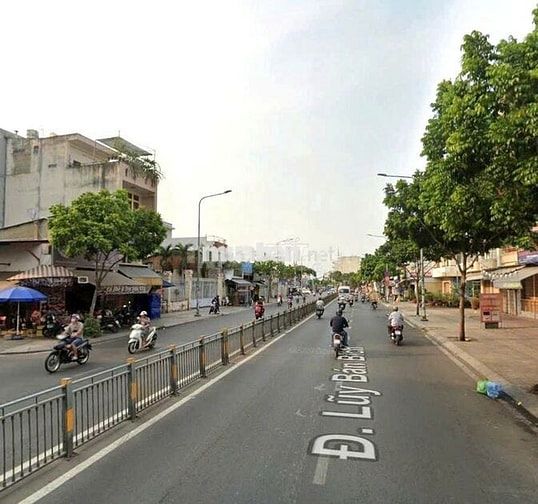 NGUYÊN CĂN MẶT TIỀN TÂN PHÚ KD TỰ DO