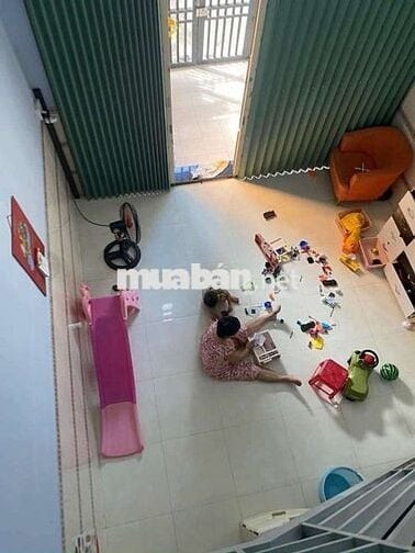 Nhà mới ,hẻm 6m 3pn 2wc .nguyên văn quá