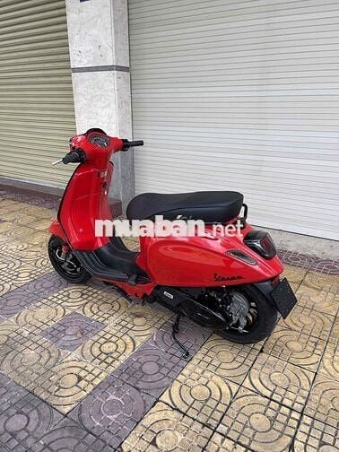 Cần Bán VesPa Sprint MÁY i-get lướt đẹp keng