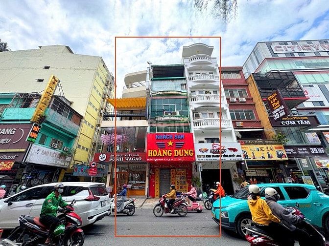 BÁN NHÀ KHÁCH SẠN MẶT TIỀN : 347 SƯ VẠN HẠNH - P. 12 - Q. 10 - TPHCM