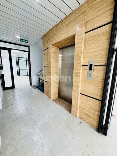 Văn phòng Nguyễn Phong Sắc, Dịch Vọng Hậu 120m-150m full dịch vụ