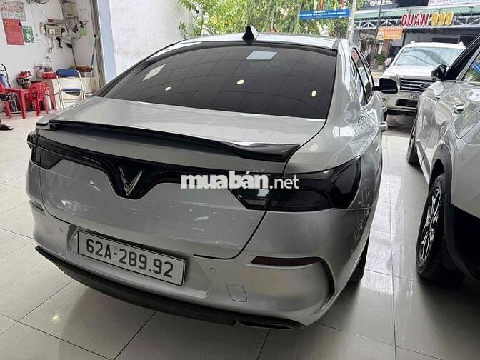 VinFast Lux A2.0 2021 Premium 2.0 AT - 57000 km