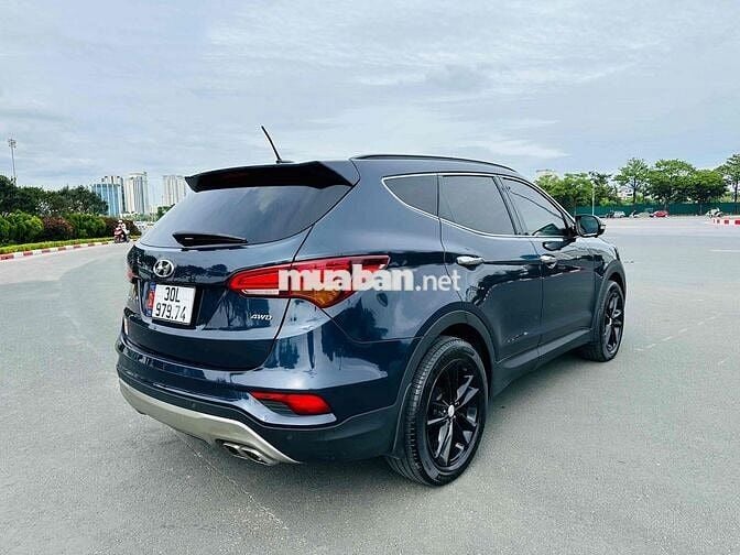 Hyundai Santa Fe 2017 2.4 AT 4 WD - 83000 km