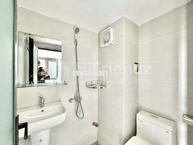 DUPLEX CỰC XINHH , GIÁ RẺ , THANG MÁY GẦN BẾN XE QUẬN 8