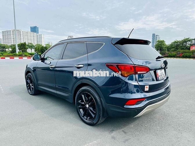 Hyundai Santa Fe 2017 2.4 AT 4 WD - 83000 km