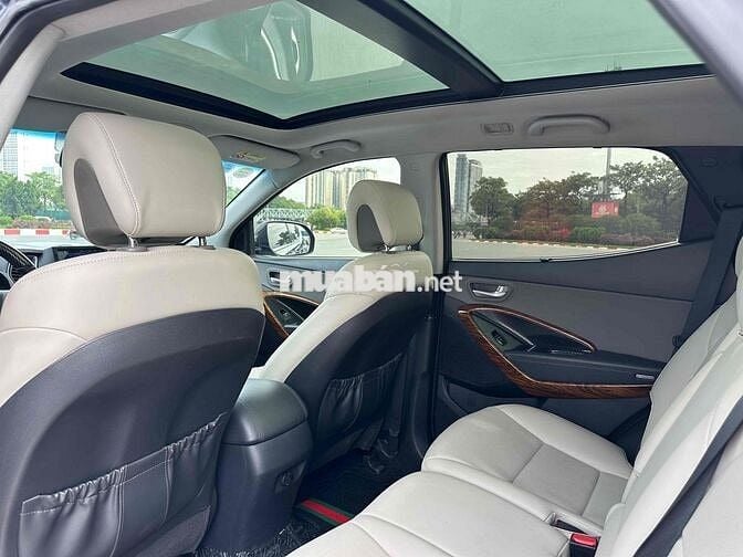 Hyundai Santa Fe 2017 2.4 AT 4 WD - 83000 km
