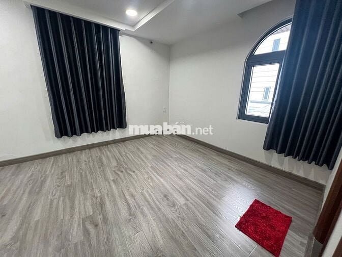 nhà cho thuê mới 100% ở 124/38 trần quang khải P.tân định quận 1