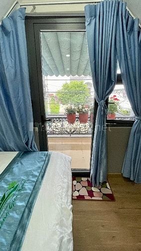 -Cho thuê ngắn hoặc lâu dài nhà Mặt Tiền,mới đẹp nội thất đúng như hìn