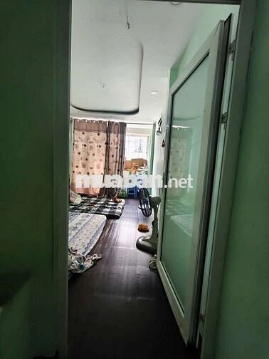Cho thuê nguyên căng đường 8phương 11 go vấp