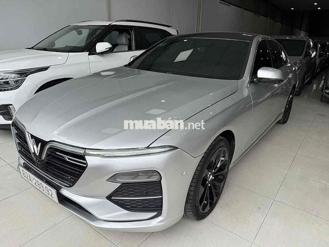 VinFast Lux A2.0 2021 Premium 2.0 AT - 57000 km
