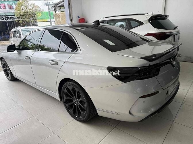 VinFast Lux A2.0 2021 Premium 2.0 AT - 57000 km