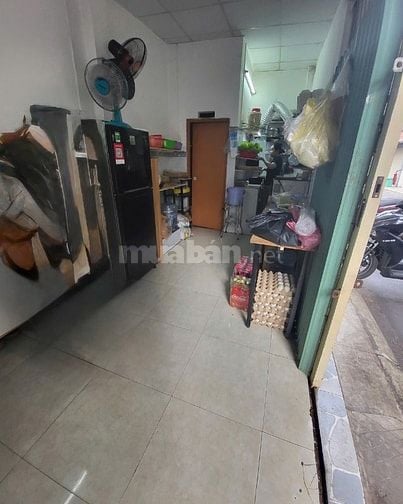 Bán nhà 654/8 Cộng Hòa, P.13, Tân Bình, ngay nhà ga T3