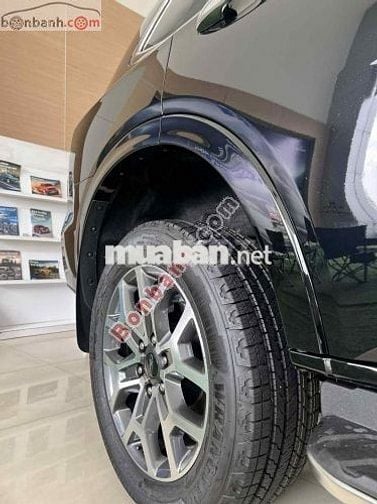 Ford Everest Titanium 2.0L 4x2 AT 2025