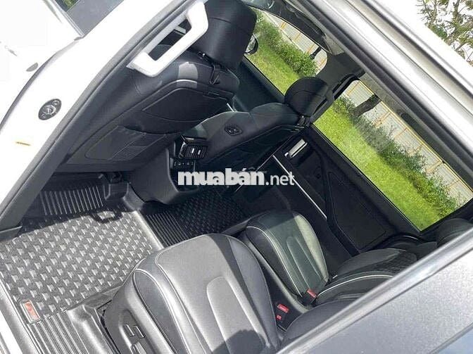 Hyundai Custin 2024 Cao Cấp 2.0T - 34000 km