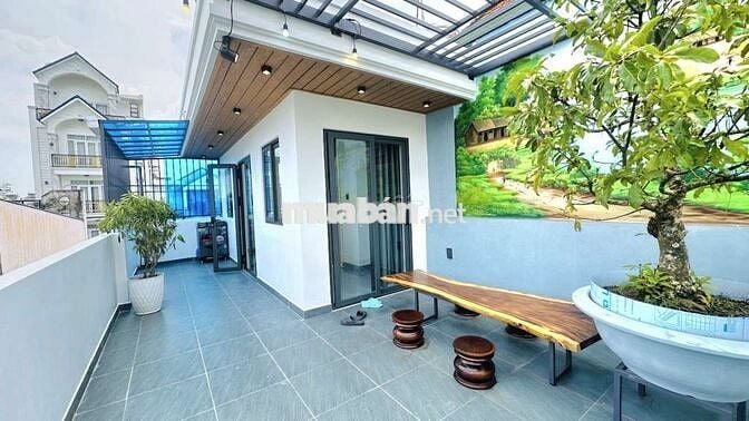 HXT 40M2, 4 tầng vào ở ngay nội thất siêu đẹp ngay sát MT Phan Huy Ích