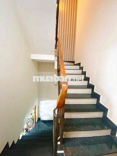 Bán nhà,hẻm xe hơi,xây 4 tầng hơn 7 tỷ,đường Quang Trung,quận Gò Vấp