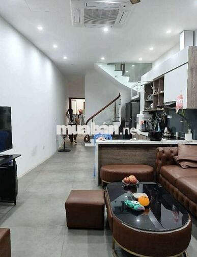 CẦN BÁN NHÀ GẤP SỔ ĐỎ CHÍNH CHỦ