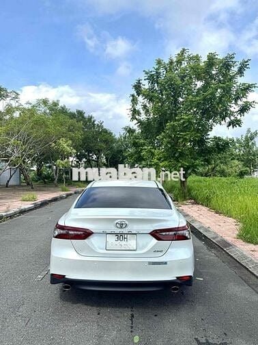 Toyota Camry 2021 2.5Q - 21000 km
