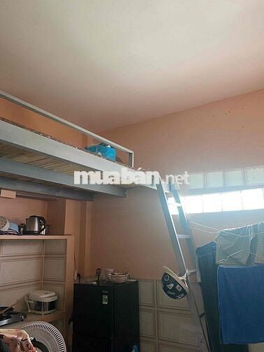 Cho thuê phòng sạch, đẹp, có máy lạnh, có gác, toilet riêng