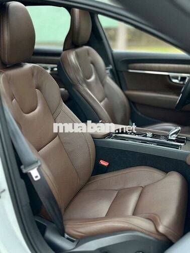 VOLVO S90 2021