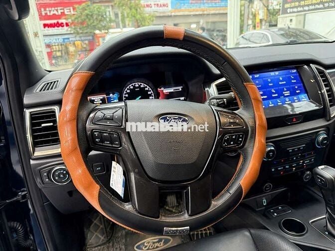 FORD EVEREST TITANIUM 2022