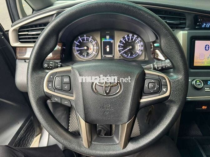 TOYOTA INNOVA 2.0G 115000 km