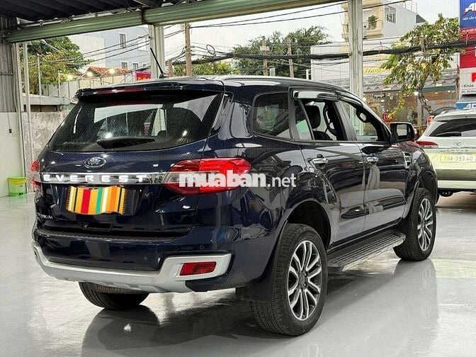 FORD EVEREST TITANIUM 2022