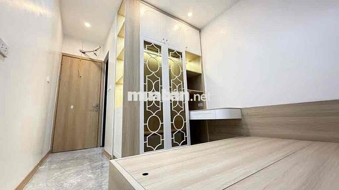 Hiếm ! 18m2 - 6,4tỷ 2 mặt thoáng Tôn Đức Thắng