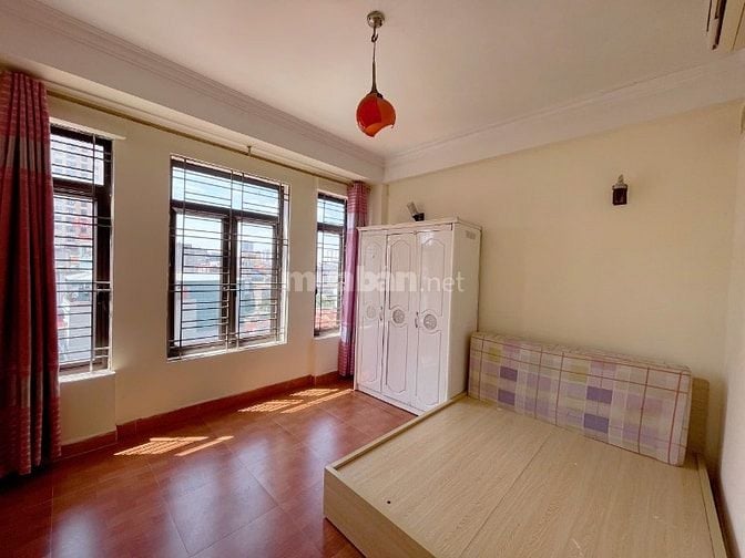 Phòng full nội thất giá 2,6tr/th tại 214 Trịnh Đình Cửu, Hoàng Mai.