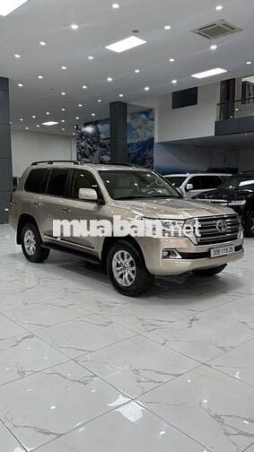 Toyota Land Cruiser LC200, sản xuất 2016 cực mới.