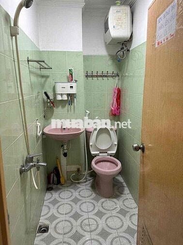 Chính Chủ Cho Thuê Nhà Nguyên Căn Hẻm Xe Hơi Đường Ngô Quyền P6Q10