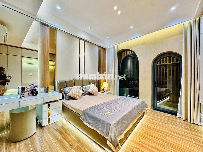 💥 Sốc giá nhà đường Nhiêu Tứ! 48m² giá chỉ 5tỷ6 – nhanh tay kẻo lỡ!
