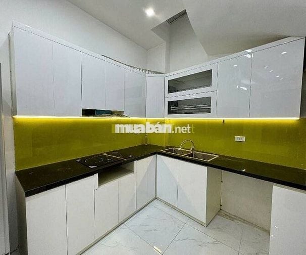 ⚡CỰC : Ô TÔ NGỦ TRONG NHÀ, 5 TẦNG ĐẸP LONG LANH – CHỈ NHỈNH 4 TỶ TẠI