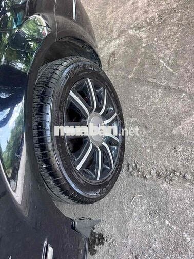 Ford Laser 2004 GHIA 1.8 AT - 9800 km