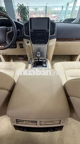 Toyota Land Cruiser LC200, sản xuất 2016 cực mới.