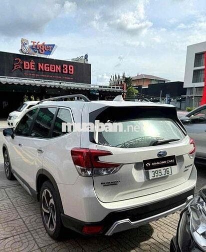 Subaru Forester 2024 siêu lướt còn bảo hành