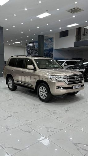 Bán Toyota Land Cruiser LC200, sản xuất 2016. Xe cực mới.