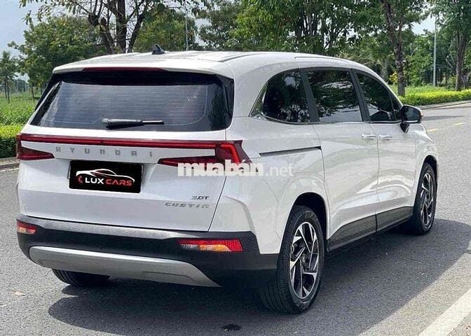 Hyundai Custin 2024 Cao Cấp 2.0T - 34000 km