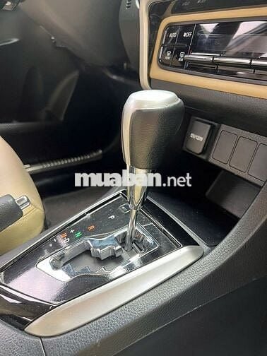 Toyota Corolla Altis 1.8G AT 2019 - 60000 km