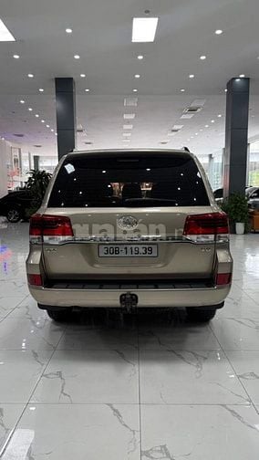 Bán Toyota Land Cruiser LC200, sản xuất 2016. Xe cực mới.