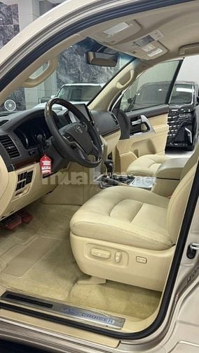 Bán Toyota Land Cruiser LC200, sản xuất 2016. Xe cực mới.