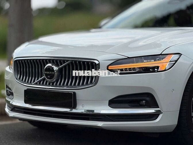 VOLVO S90 2021
